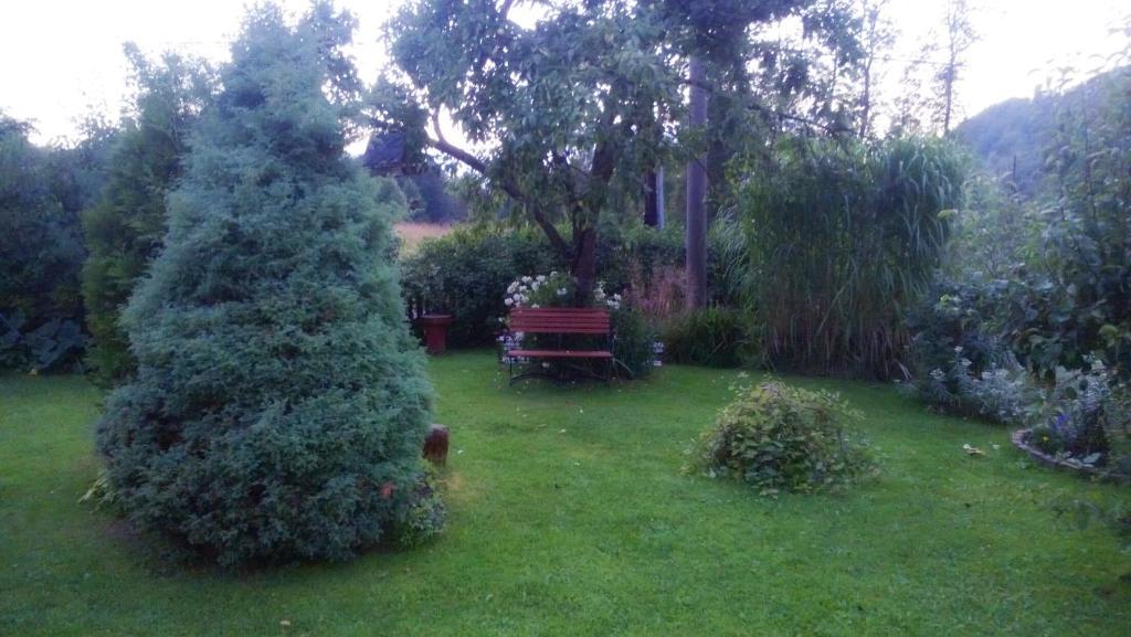 Pension Laura Хршибска Экстерьер фото